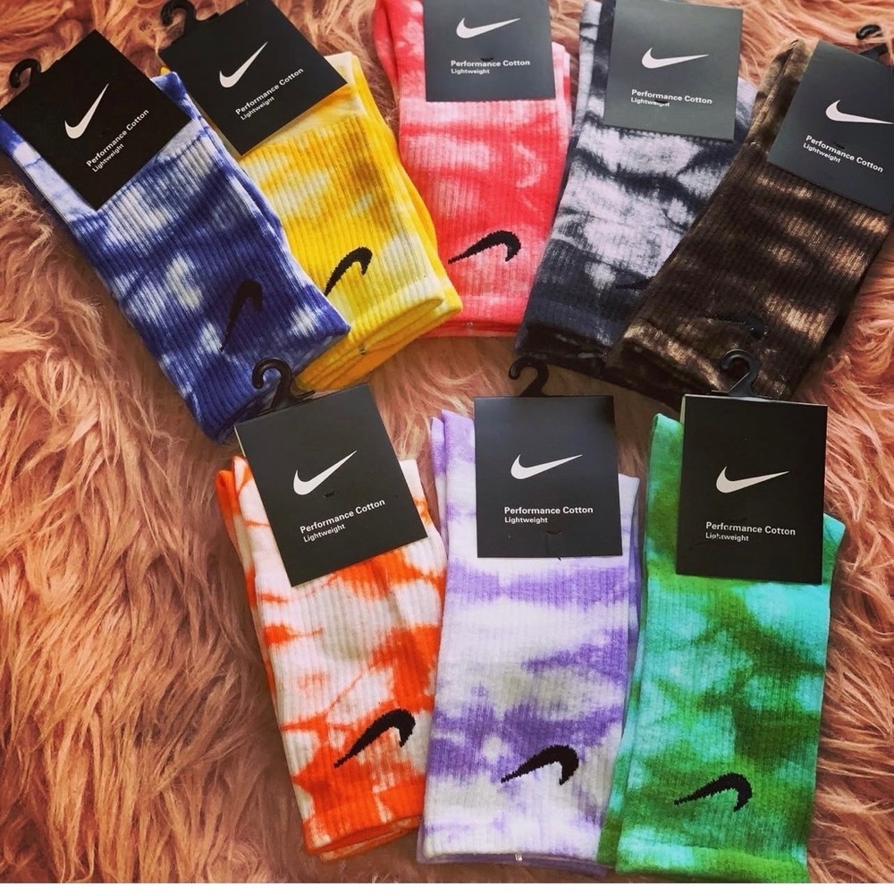 Nike Performance Cotton Tie-Dye Socks - Multicolor Pack